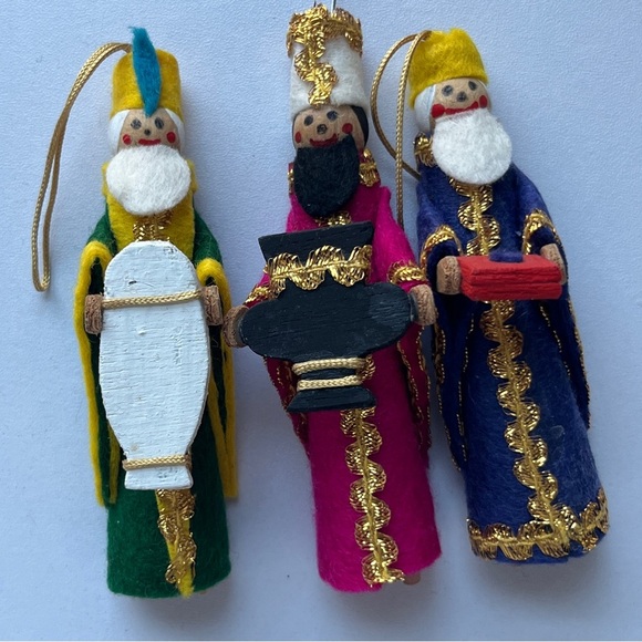 Vintage Other - Vintage Handmade Christmas Nativity Figures Pieces Clothespin Wisemen Ornaments
